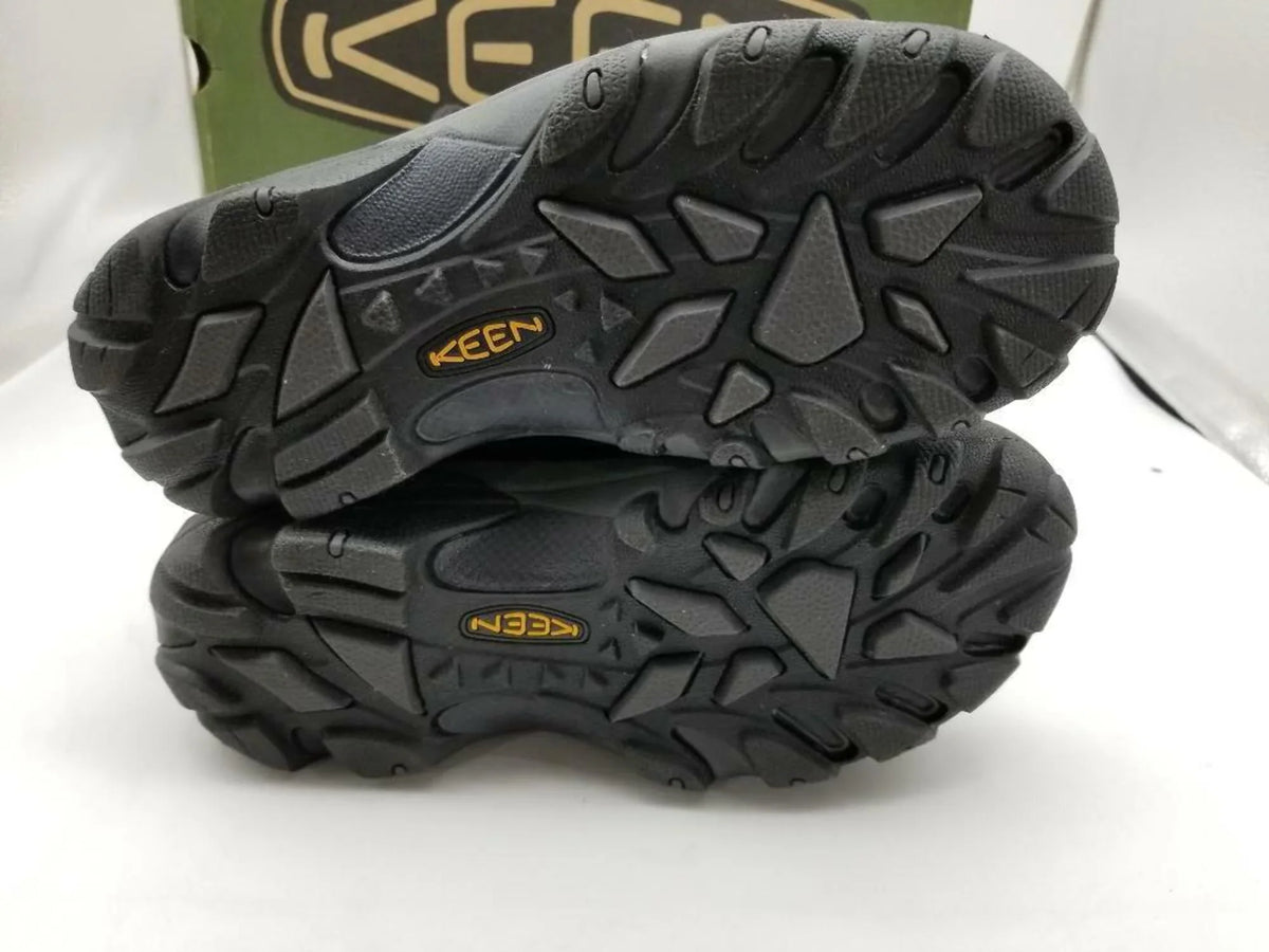 KEEN Women's Betty Boot Pull On Waterproof Insulated Snow, Black/Black, 7.5