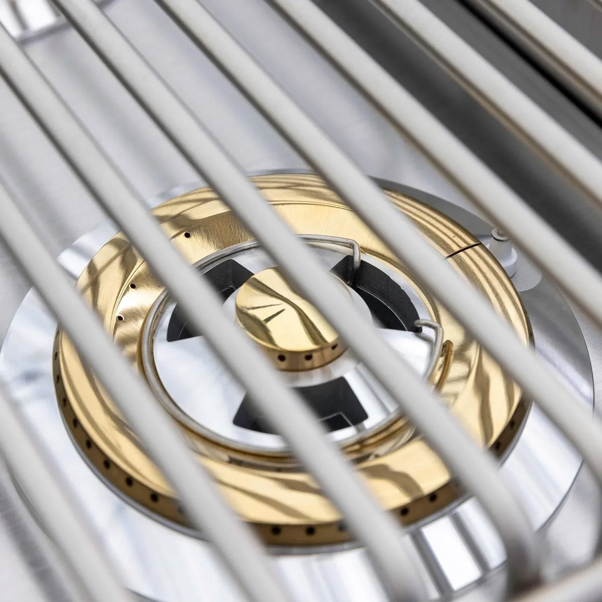 Blaze Premium LTE+ Natural Gas Stainless Steel Double Side Burner W/ Lid - BLZ-SB2-LTE3-NG