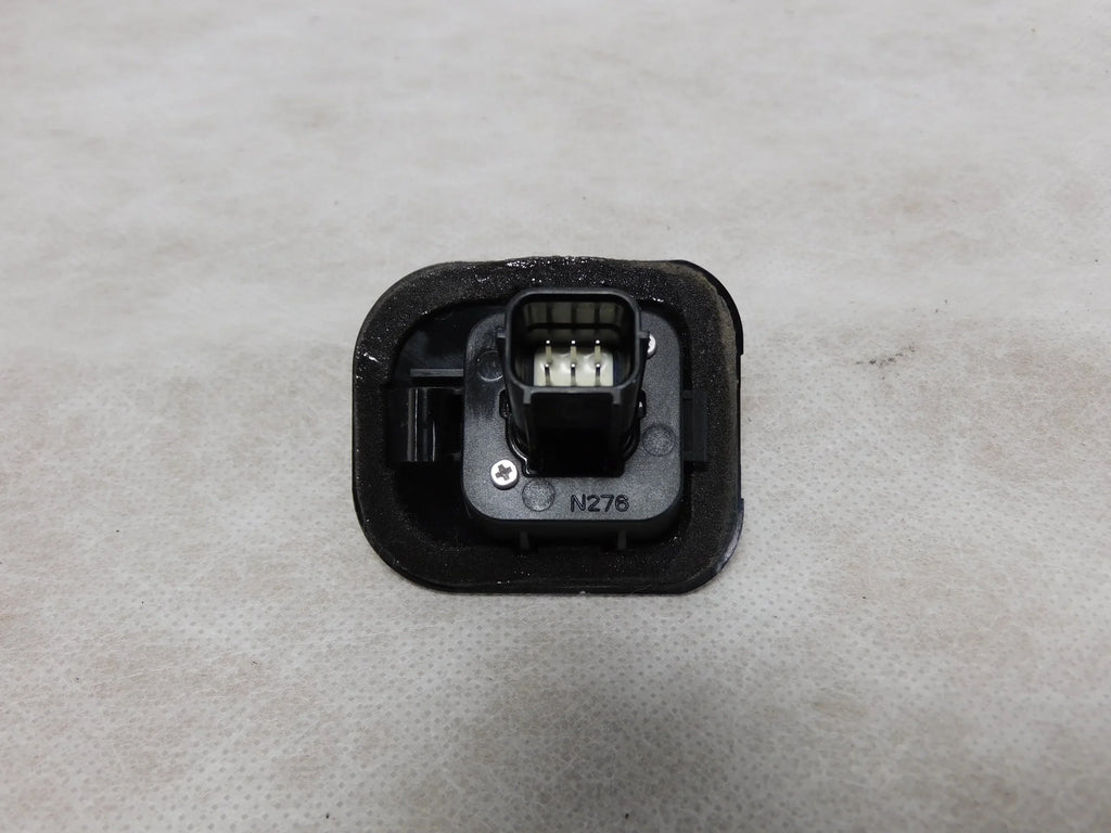 Pre-Owned 16 17 Nissan Sentra Rear View Backup Camera OEM LKQ (Good)