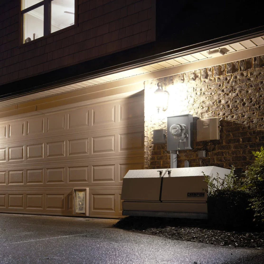 Champion 14-kW Home Standby Generator with 200-Amp Whole House Automatic Transfer Switch with Demand Control